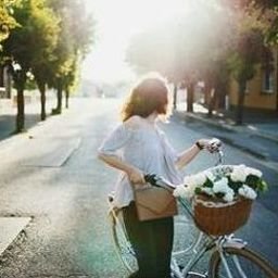 Floirgau054's profile picture. 