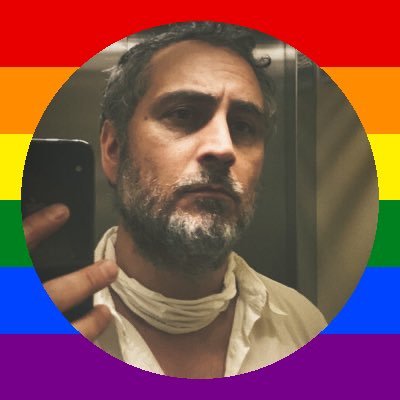 poeta e pornostar amante delle democrazie e del metodo scientifico