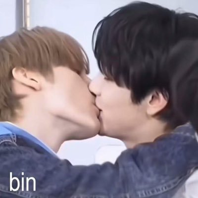 〈 #투바투 + #아일잇 〉 | 𝐛𝐢𝐬𝐞𝐱𝐮𝐚𝐥 ♡⃕ | ◌ 𝐘𝐨𝐮𝐫 𝐥𝐨𝐯𝐞 - 𝐉𝐢𝐬𝐨𝐨 *₊˚
