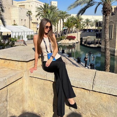 nnaAa1327937's profile picture. 