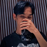 This is (@anothershit0fme) 's Twitter Profile