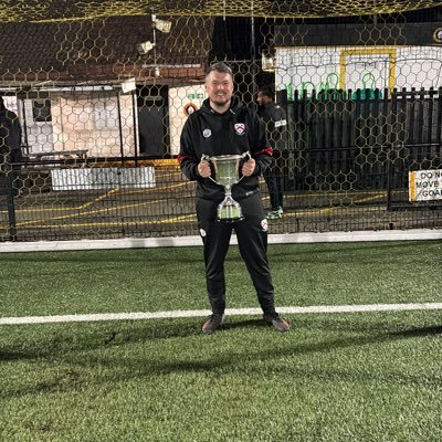 Football ❤️⚽️ Grassroots gossip @afcwulfrunians ⚽️⚽️