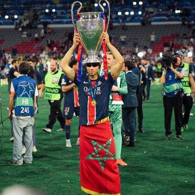 hala Madrid mon frère 🈲㊗️https://t.co/pAmnV8eXfV #qlf