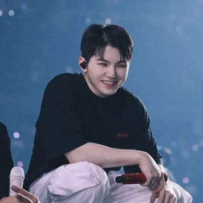 khialanne's profile picture. AROHA ✡️💜
CARAT 💎🩷🩵