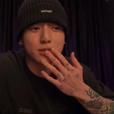 민구기‥정지‥해달즈 ✸☾ 정국‥지민‥7人で1つの心臓‥🗝の方は相互のみ✧*｡ 界隈がわからない垢はごめんなさい