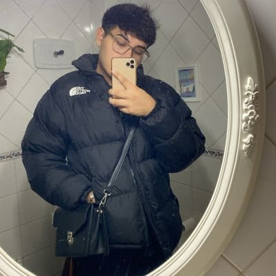 Nahuellopezxr's profile picture. 