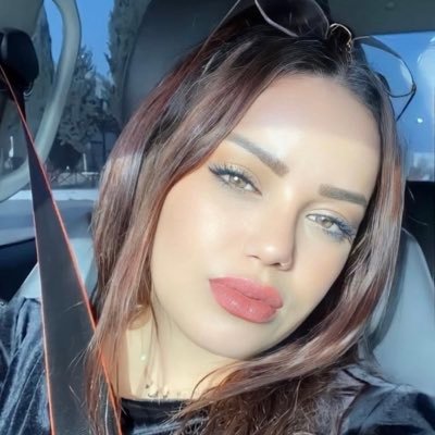 Buketglr0's profile picture. Buket kol