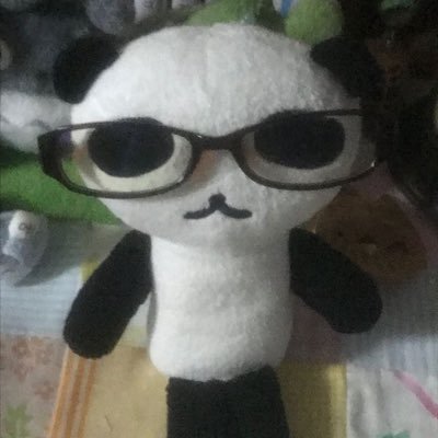 comma__tt's profile picture. 🪨➰➰