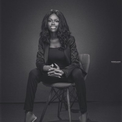 MotionsByLu's profile picture. Video Editing | Web 3 | "In a nutshell, I tell brand stories through motion."