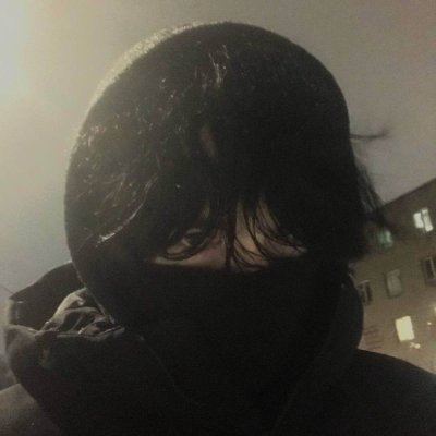 Earthyclock's profile picture. 