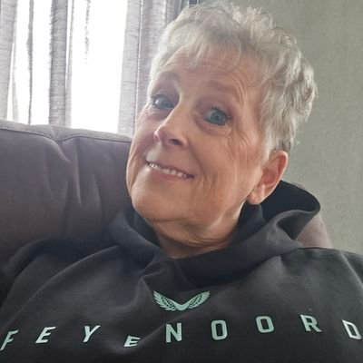 feytjuh's profile picture. Soms moet je vergeten wat je voelt...en onthouden wat je waard bent...!