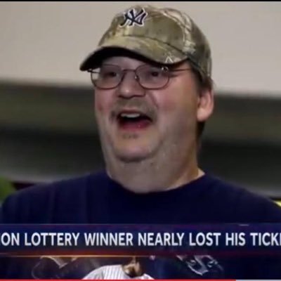 I'm Mike j weirsky, the Mega lottery winner, I’m giving $50,000 to any of my lucky followers....#USA 🇺🇸 🌺