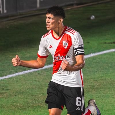 River, Arsenal y Anti Borja y Mastantuono