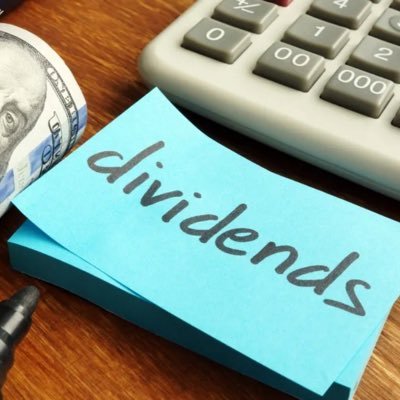 dividendbuff's profile picture. $11k portfolio and growing | Just a dad seeking a better life | Not financial advice 🚫