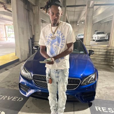 Catch A Opp 🤫 Leave A Opp 🚬 📸 :yungstackz_ 👻: ggm_yungstackz #InDaNameOfStinky💙♿ #InGGMweTrust🧡