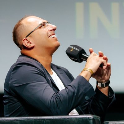 zawodowo: https://t.co/vgI8MD0bRr | https://t.co/rGILqVnSo8 prywatnie: inwestowanie i giełda to moja pasja