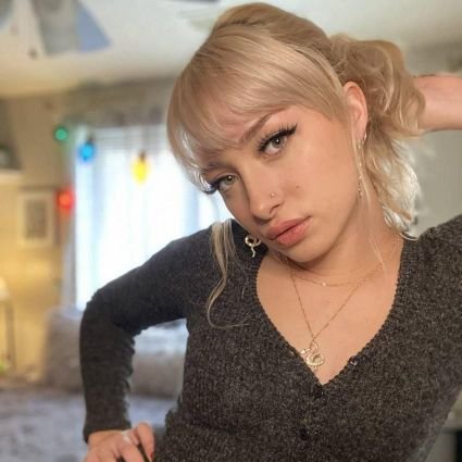 just alone and bored looking for serious relationship 🥀🤍