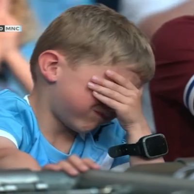 Azeeno2's profile picture. 🦅|CR7 🐐 #Realmadrid🤍 https://t.co/iGdIY5iWBn