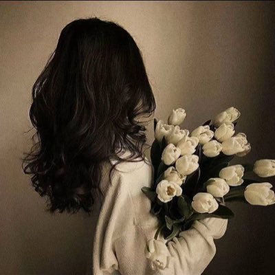 hjhjjjojjmblh's profile picture. 