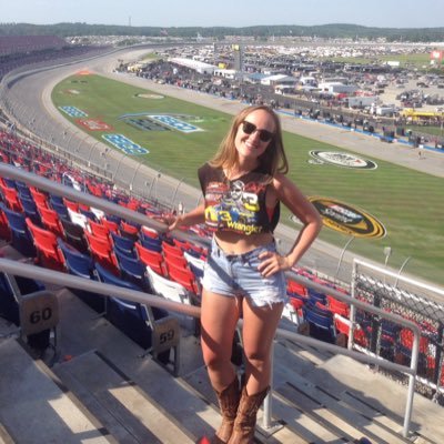Named after Davey Allison. Lifelong NASCAR fan. Living for Sunday (and the occasional Saturday night). 🏁 #NASCAR