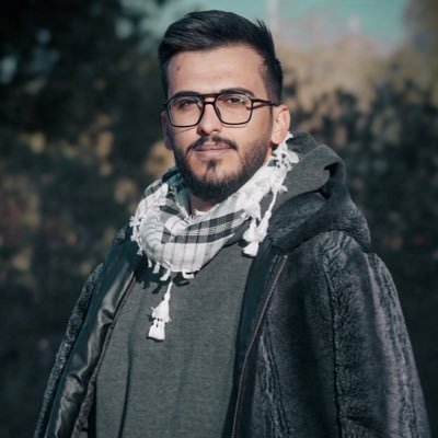 “يونس عماد، اعلامي بخبرة 3 سنوات في الاعلام التوثيقي والالكتروني. لدي مهارات قوية في المونتاج وادارة المواقع الالكترونيه.