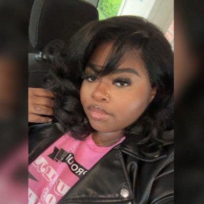 TheLiyonce's profile picture. Author. 🖋 NYS Licensed Esthetician.👩🏾‍⚕️