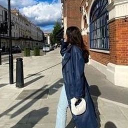 Ycrautat478037's profile picture. 