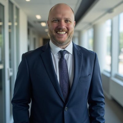 340B pharmacist rescued from retail pharmacy. Fighting PBMs and huge corporate forces looking to profit off of my patients!