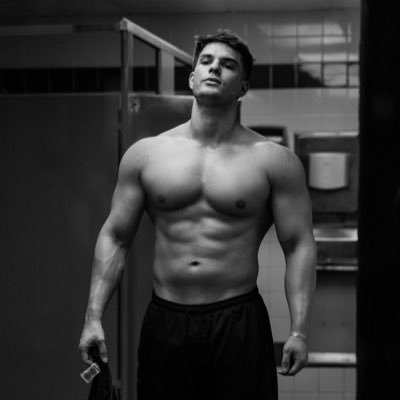 supposedly I look like Superman, Andrew Garfield, or Ryan Garcia . gymshark code Yunus10