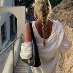 Kover249's profile picture. 🇺🇸 American spirit, free mind. I like skiing 🎿, fishing 🎣, writing ✍️, and dancing 💃. Life is now.