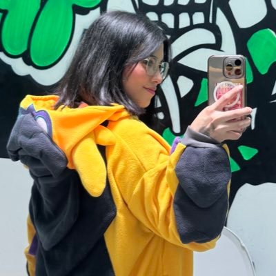 @LaDarliing