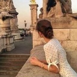 🇺🇸 American heart, global soul. I like traveling ✈️, yoga 🧘♀️, reading 📚, and cooking 🍳. Exploring everything life offers.