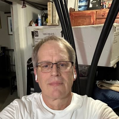 The father of Alyssa and Tate. Gen X. Music lover! I do not suffer fools well. Pittsburgh Steelers fan, Milwaukee Brewers and Bucks. GOP can Sic my 🦆