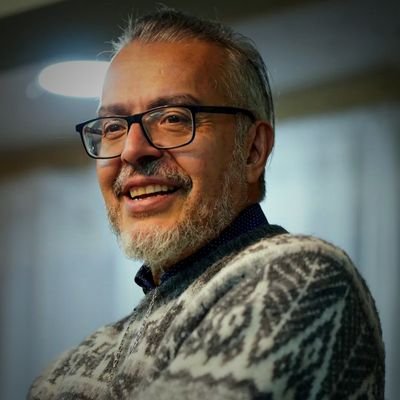Pneumaterapeuta Transpersonal y Opinólogo Profético
📜✍🏼 ¡Solo aspiro a inspirar antes de expirar!... 📚🕯
Instagram: https://t.co/zu6pNdNLaY