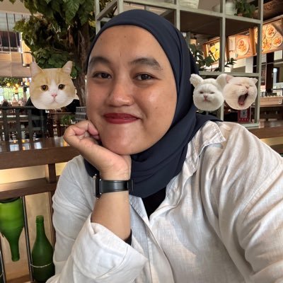 tiaryulandari16's profile picture. 