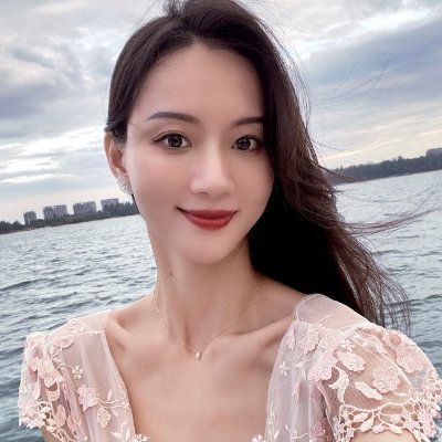 Victoria_Chen1's profile picture. I love learning and enjoy challenges, and I am always looking for opportunities for continuous growth and to create value with outstanding talents.🌹