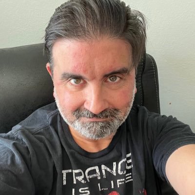 Goth. Trance music ADDICT! Handful of Snowdrops superfan!! Alabama Crimson Tide!! 52 years old. Hurricane Tracker.