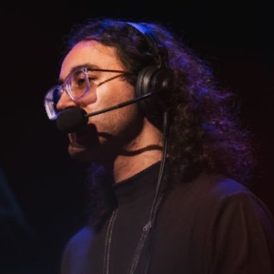 Esports Commentator | previously @riotgames Referee + Events
