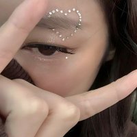 cecel (@isella19com) 's Twitter Profile