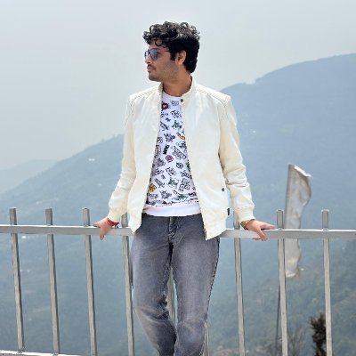 RajKarm42837213's profile picture. Senior Software Engineer 🧑‍💻 | Web3 Enthusiast 🪙 | Building https://t.co/32nrDqVAX0 🚀