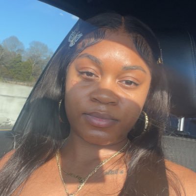 reddbankss's profile picture. 26 🦋