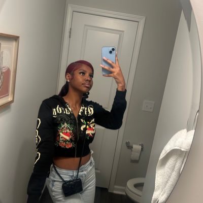 chrissyyy_yy5's profile picture. #0310 #longlivemy5