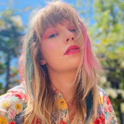 whiskeynewrom's profile picture. You’re a cowboy like ME! 💜🌈☀️🌵🏔️ 🌻 🌙 🎶🪴💜
