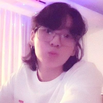 escuchando satellite y sweet nothing con jungkook | she/her