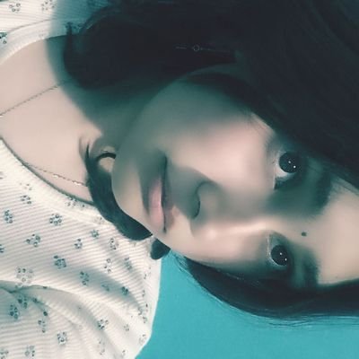 LauraCa87647339's profile picture. ....