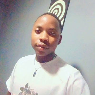 Manirafash82171's profile picture. be there to read