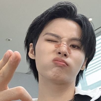 Backbone of elring twt 🤪 ❤20.06.09 • 21.12.20❤️ Mari • they/them • ISFP-T • International Elring Team • read cbyf❣️ https://t.co/kNGLOUJE7u
