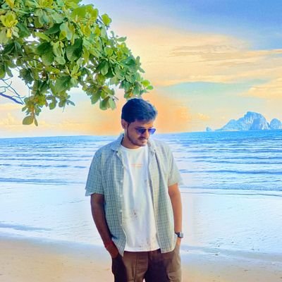 InvestorDiy's profile picture. 📈 Passionate finance & investing | 💼 Risk Management background | Building passive income.

Manager at a consulting Firm.