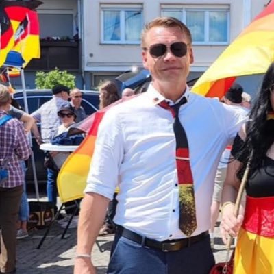 Papa | IT | Stellv. Fraktionsvorsitzender der AfD in der VG Rhein-Nahe | Beisitzer im Vorstand Afd Mainz-Bingen | Landtagsdirektkandidat Wahlkreis 30 Bingen