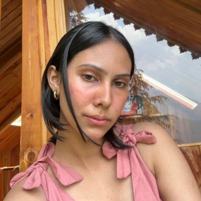badamkahalwa's profile picture. I post media here